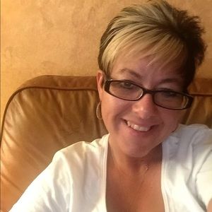 Meet your Posher, Diana